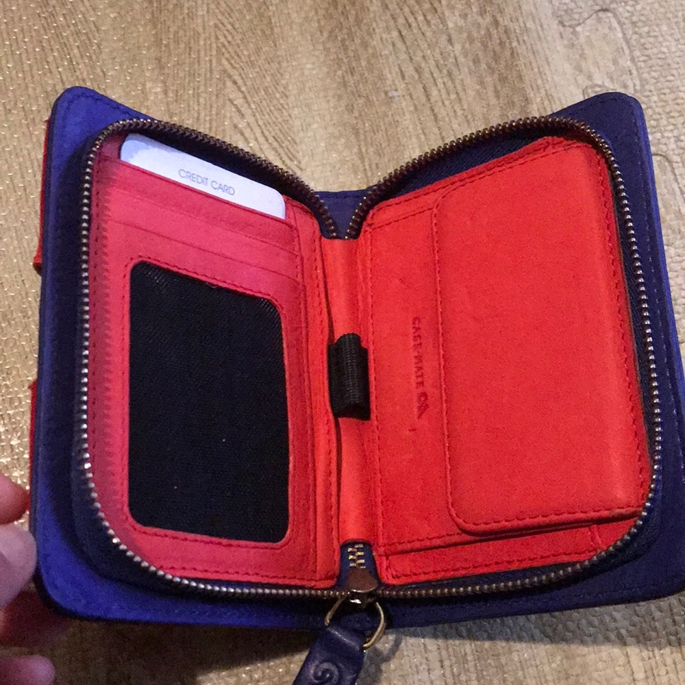 Card holder - Picture 2 of 6